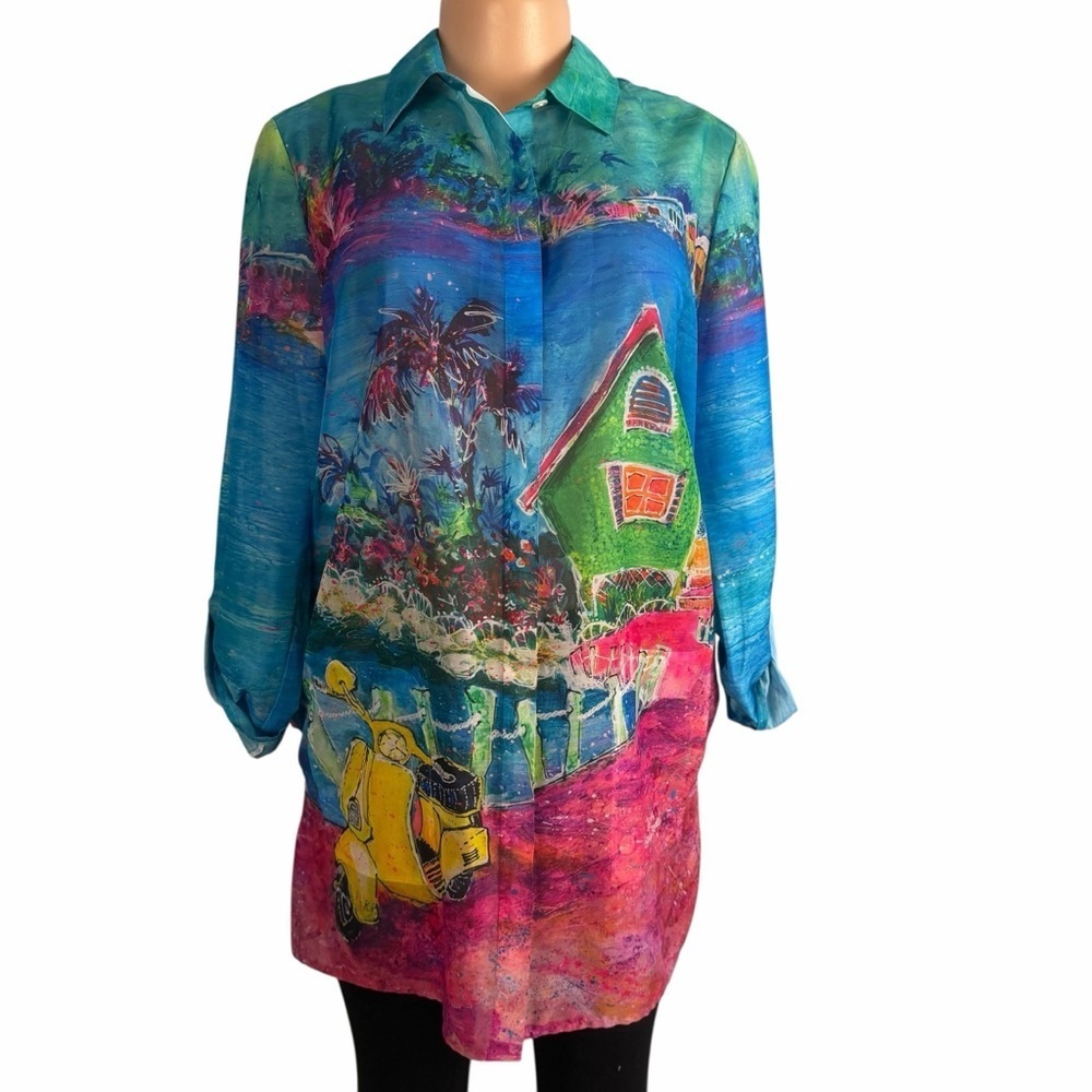 3/$30 ☀️ Leoma Lovegrove Colorful Graphic Long Sleeve Shirt